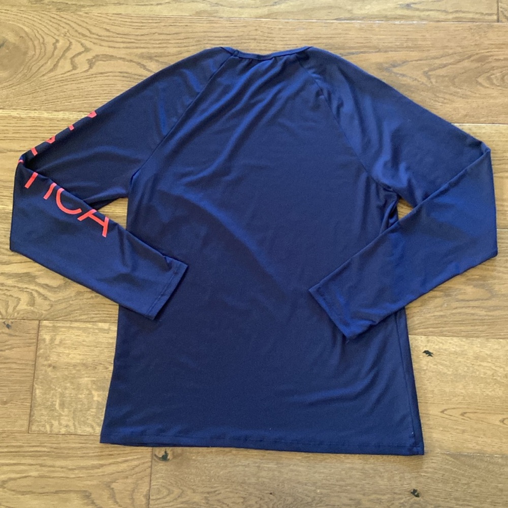 Nautica Women’s Standard Long Sleeve Rashguard - Picture 8 of 10